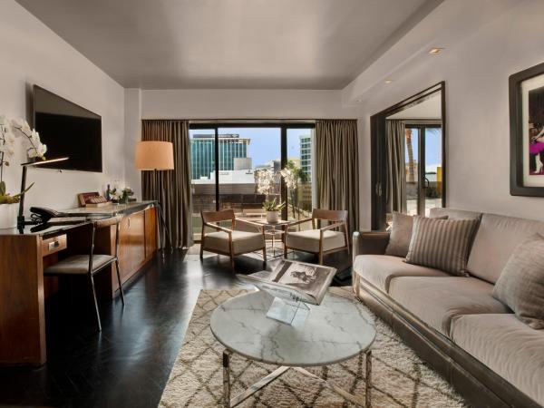 SIXTY Beverly Hills : photo 2 de la chambre suite wilshire 