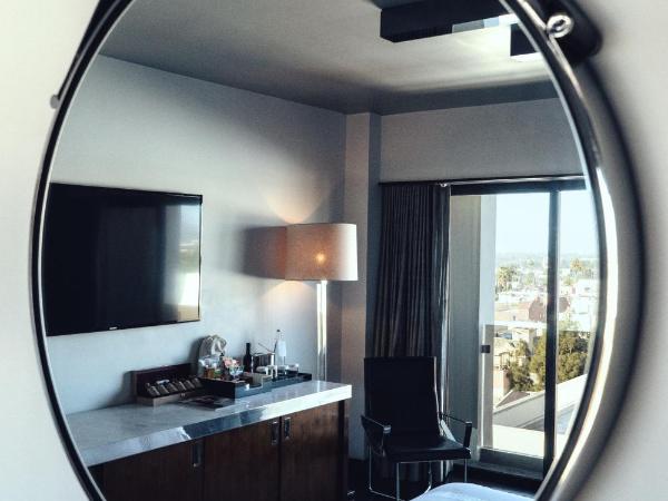SIXTY Beverly Hills : photo 3 de la chambre chambre supérieure lit queen-size