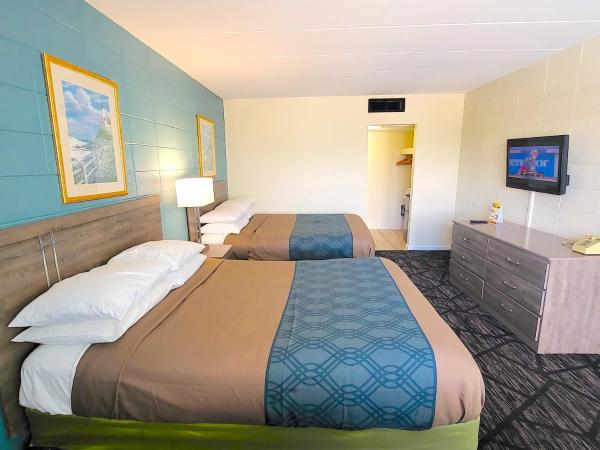 Beach Carousel Virginia Beach : photo 1 de la chambre chambre double - vue sur piscine