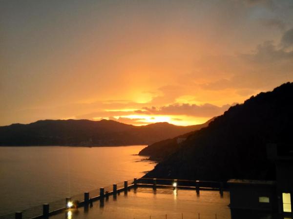 Apartment on the sea : photo 1 de la chambre appartement - vue sur mer