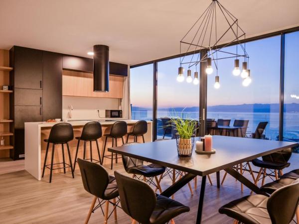 Deluxe Penthouse Rova with private jacuzzi and sea view : photo 1 de la chambre appartement deluxe