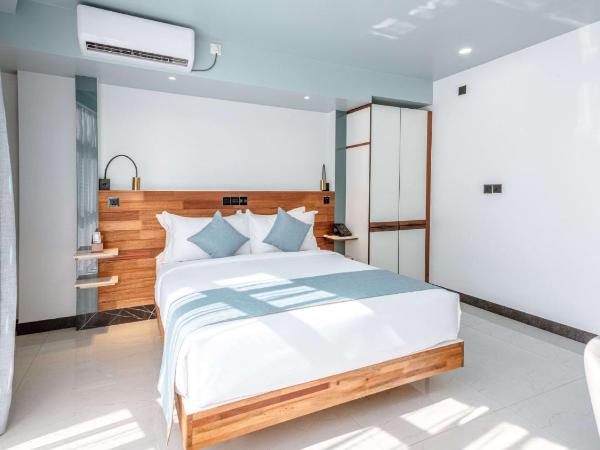 Marukab Plaza : photo 4 de la chambre deluxe double room (free return airport transport)