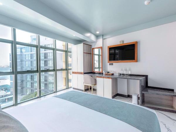 Marukab Plaza : photo 4 de la chambre deluxe double room with partial sea view (free return airport transport)