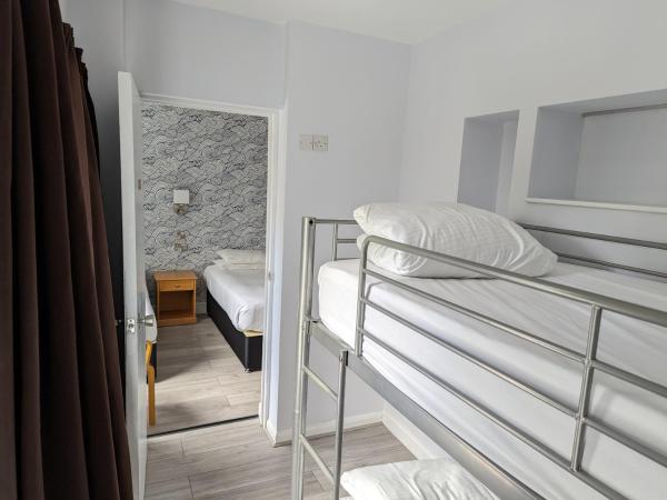 Suncliff Hotel - OCEANA COLLECTION : photo 5 de la chambre chambre familiale standard (5 personnes)