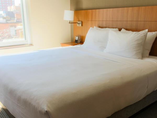 Hyatt Place Chicago-South/University Medical Center : photo 6 de la chambre chambre lit king-size avec canapé-lit - Étage supérieur