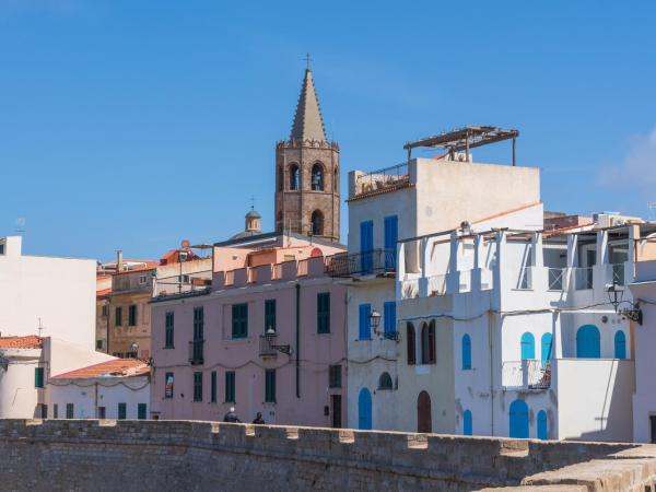 Palau Marco Polo : photo 1 de la chambre chambre double avec salle de bains privative extérieure