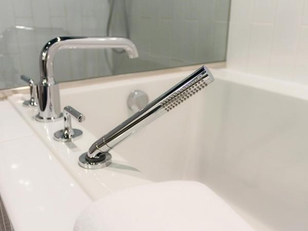 Thompson Chicago, by Hyatt : photo 7 de la chambre chambre double avec 2 lits doubles et vue sur le lac