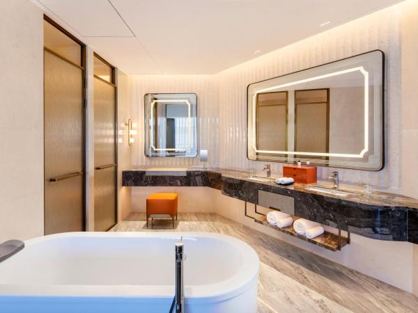 Radisson Collection Resort Nanjing : photo 2 de la chambre suite junior