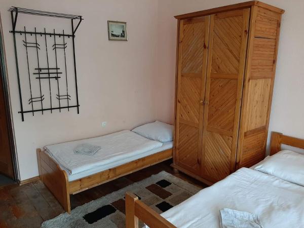 Usługi hotelarskie Karpacz : photo 4 de la chambre chambre triple standard