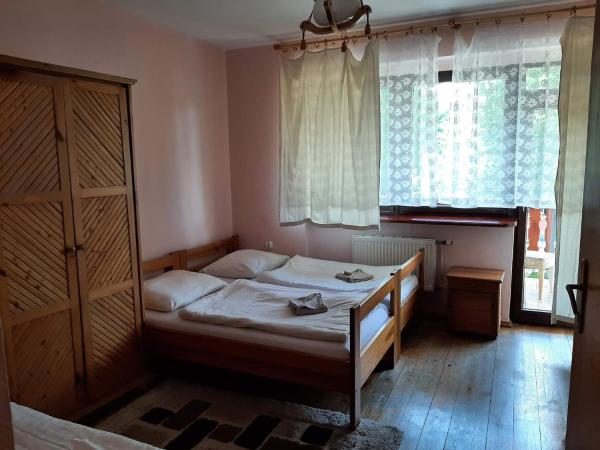 Usługi hotelarskie Karpacz : photo 3 de la chambre chambre triple standard