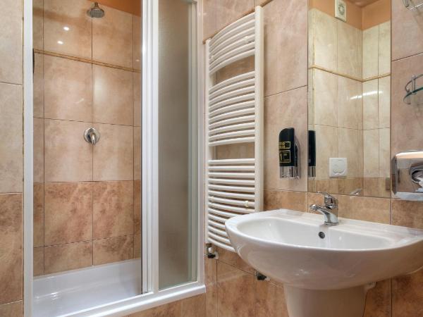 Atlantic Hotel : photo 5 de la chambre chambre double ou lits jumeaux supérieure avec climatisation