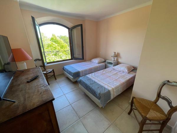BASTIDE DU DEFENDS : photo 4 de la chambre suite 2 chambres