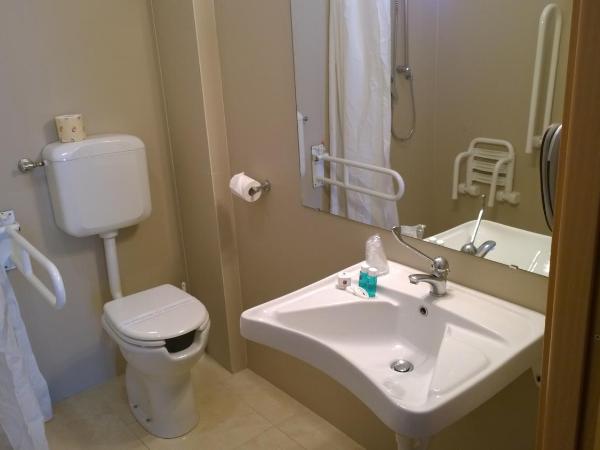 Hotel Executive : photo 3 de la chambre chambre double ou lits jumeaux - accessible aux personnes à mobilité réduite