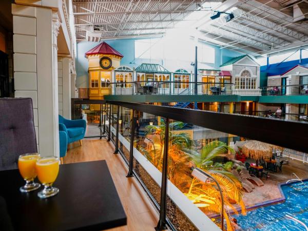 Hôtel Québec Inn : photo 10 de la chambre suite lit queen-size - thème asiatique