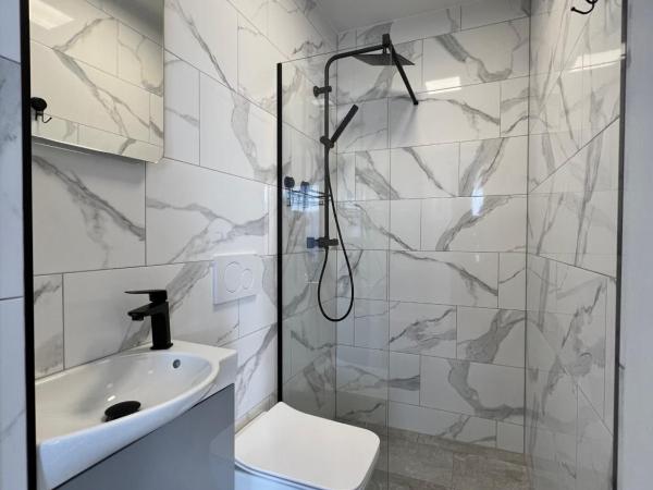 S&M Villa Kolobrzeg : photo 3 de la chambre chambre deluxe avec 2 lits doubles