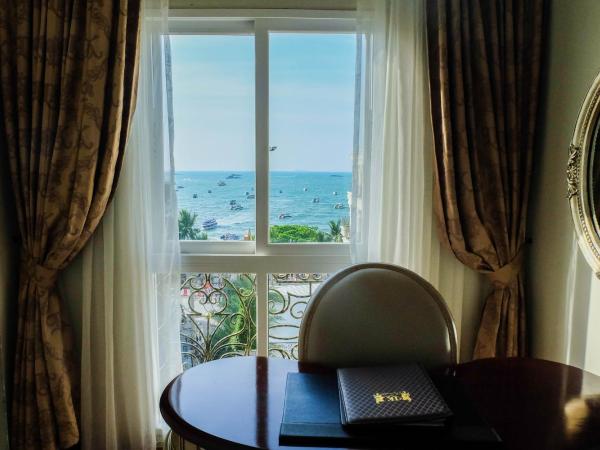 LK The Empress : photo 5 de la chambre chambre double - vue sur mer