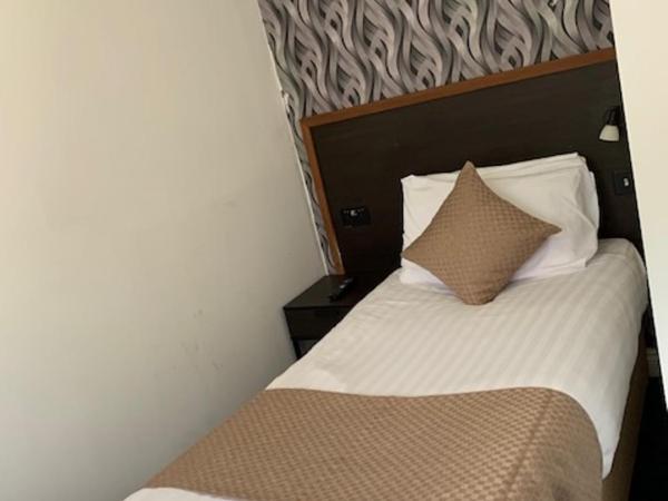 Imperial Salford Hotel : photo 1 de la chambre chambre simple