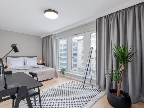 EXCLUSIVE Aparthotel Kraków Lubicz 40 : photo 5 de la chambre appartement 3 chambres