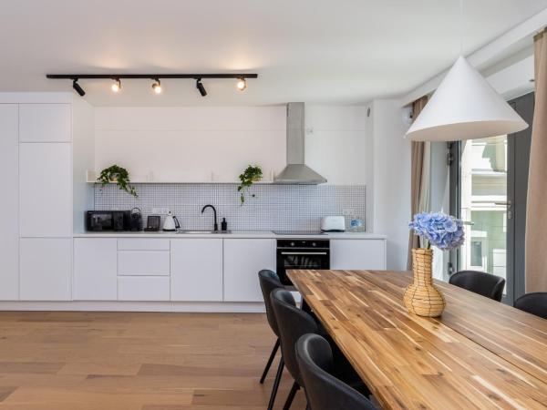 EXCLUSIVE Aparthotel Kraków Lubicz 40 : photo 4 de la chambre appartement deluxe