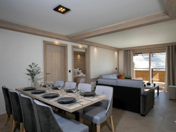 MGM Hôtels & Résidences - Résidence Le Roc Des Tours : photo 2 de la chambre appartement 3 chambres pour 8 personnes avec accès au spa