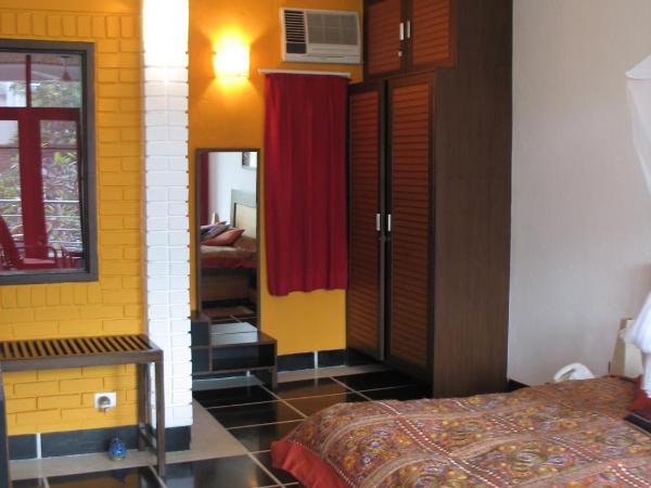 B Nineteen : photo 4 de la chambre chambre lit king-size avec balcon