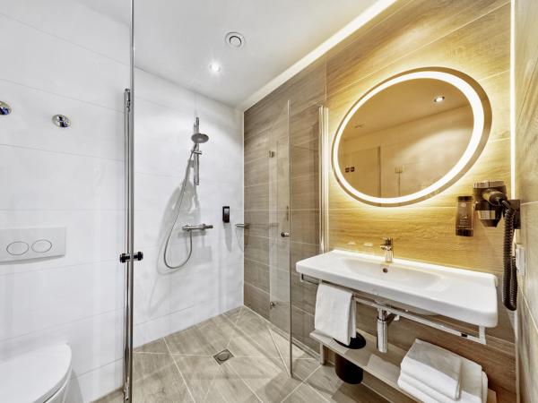 H2 Hotel Düsseldorf Seestern : photo 3 de la chambre chambre double confort