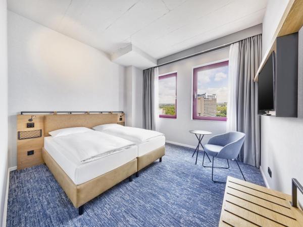 H2 Hotel Düsseldorf Seestern : photo 1 de la chambre chambre double confort