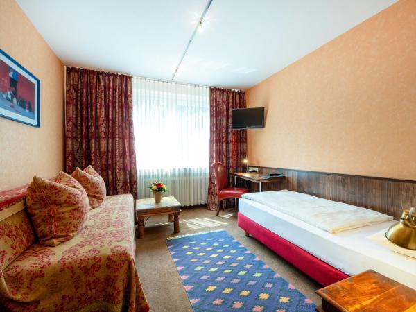 Hotel Arosa Düsseldorf Oberkassel : photo 6 de la chambre chambre lits jumeaux