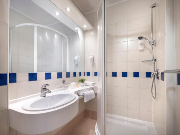 Valamar Diamant Hotel : photo 1 de la chambre superior room for 2- hotel