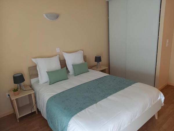 Centre Jean XXIII : photo 3 de la chambre appartement avec balcon