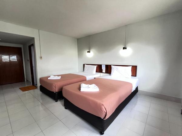Pure Phuket Residence : photo 1 de la chambre chambre lits jumeaux standard