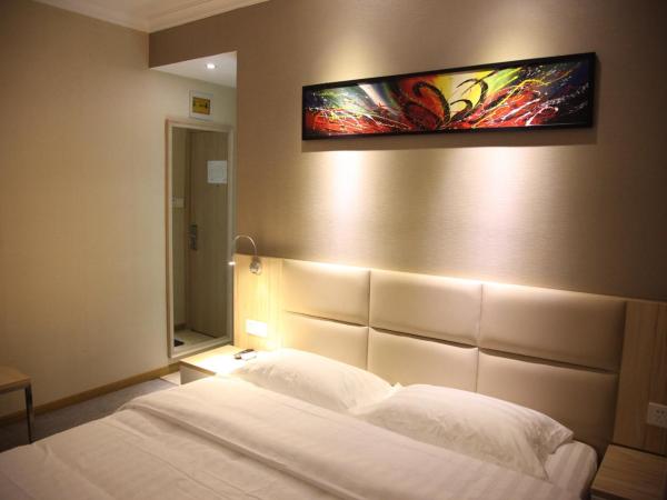Shanghai Fish Inn East Nanjing Road : photo 10 de la chambre chambre lit queen-size deluxe