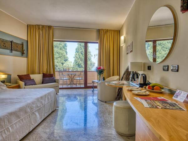 Hotel Ariston and Palazzo Santa Caterina : photo 8 de la chambre chambre double palazzo santa caterina avec terrasse