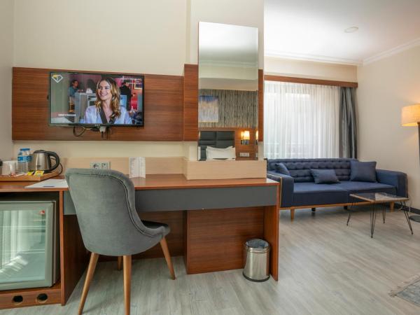 The Bostancı Otel : photo 4 de la chambre chambre deluxe double ou lits jumeaux