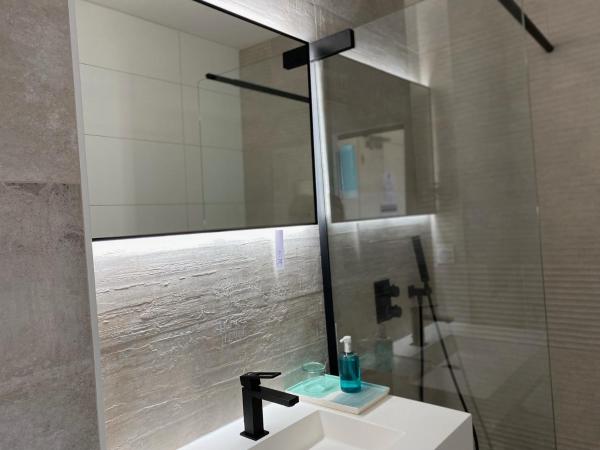 Hotel du Centre - Chez Janie : photo 7 de la chambre chambre double - vue sur mer