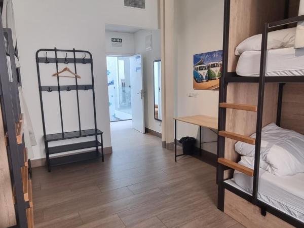 Hostel Nüt : photo 2 de la chambre lit dans dortoir pour femmes de 6 lits