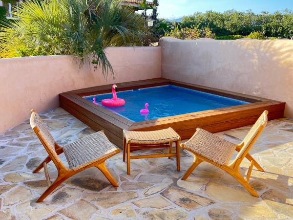 Résidence Vasca d'Oro : photo 2 de la chambre villa prestige 2 chambres avec piscine privée