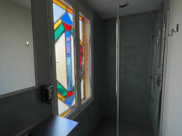 Maison d'Hôte de Myon : photo 7 de la chambre chambre double avec lit d'appoint