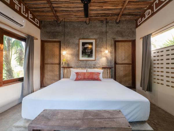 Casa Coyote Tulum : photo 5 de la chambre chambre lit king-size deluxe