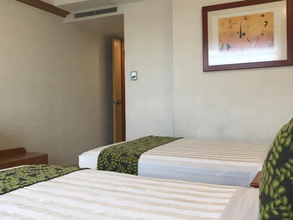 Hotel Aeropuerto : photo 8 de la chambre chambre lits jumeaux