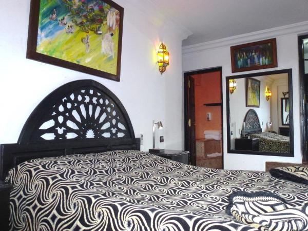 Ryad Laârouss : photo 1 de la chambre chambre double avec balcon