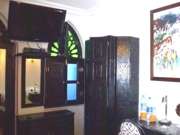 Ryad Laârouss : photo 3 de la chambre chambre double avec terrasse