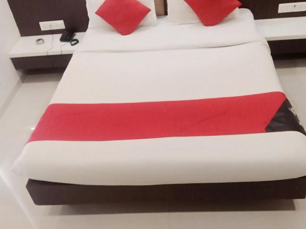 HOTEL AIRPORT INN ONE : photo 7 de la chambre chambre double supérieure