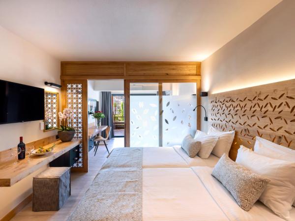 Atlantis Beach Hotel : photo 4 de la chambre chambre familiale