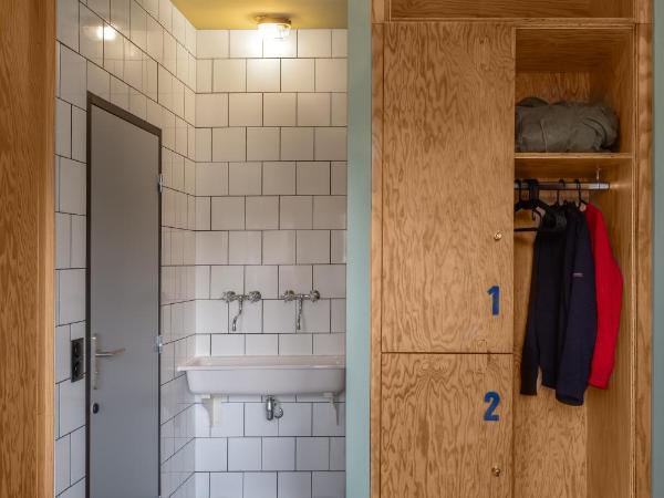 Eklo Clermont Ferrand Centre Gare : photo 1 de la chambre lit dans dortoir pour hommes de 6 lits