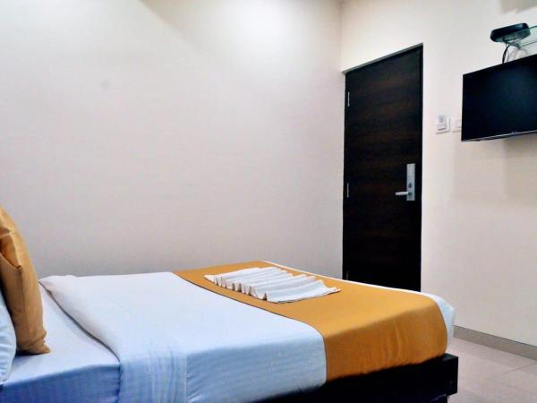 THE BEST HOTEL MUMBAI : photo 2 de la chambre chambre simple avec salle de bains 