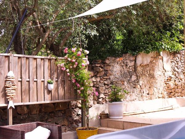 Chambre d'hôtes Les terrasses de Saint Clair : photo 7 de la chambre suite familiale