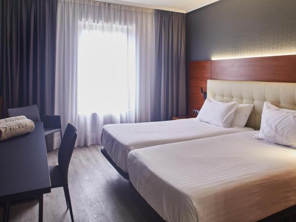 Hotel Silken Amara Plaza : photo 4 de la chambre chambre double ou lits jumeaux confort 