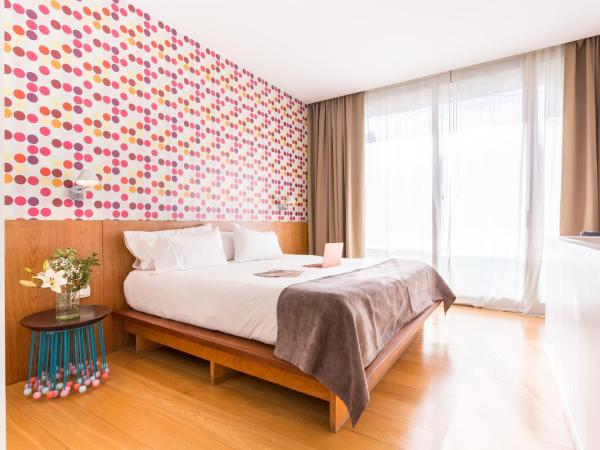 Boutique Suites Palermo : photo 1 de la chambre chambre lit queen-size avec balcon