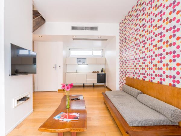 Boutique Suites Palermo : photo 4 de la chambre chambre lit queen-size avec balcon